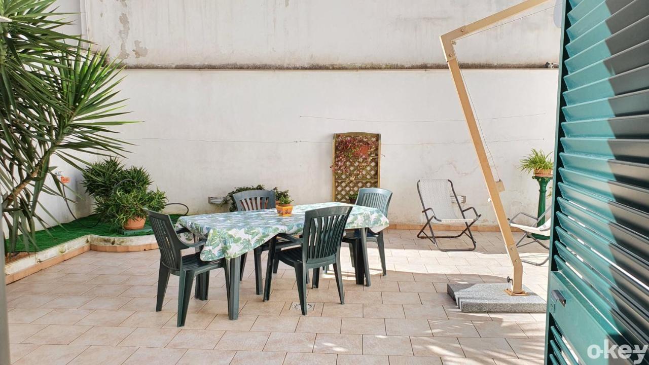 Garden House - Casa Vacanze Бари Екстериор снимка